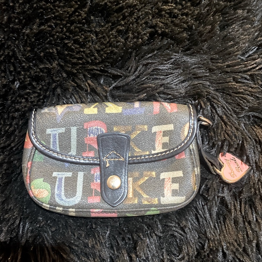 Vintage dooney & Bourke wristlet